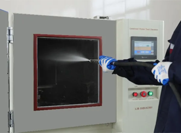 غرفة اختبار الأمطار GMW16001: كيف قدمت صناعة LIB حلاً مخصصًا لتسرب المياه